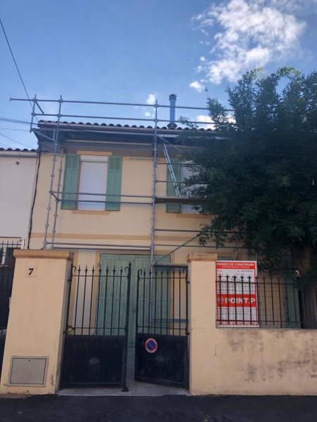 Couvreurs zingueurs de profession pour rénovation de toiture sur Aix en Provence