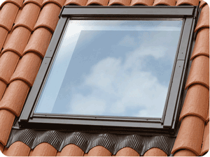 Autorisations à obtenir pour la pose d'une fenêtre de toit Velux à Eguilles, Bouches-Du-Rhône