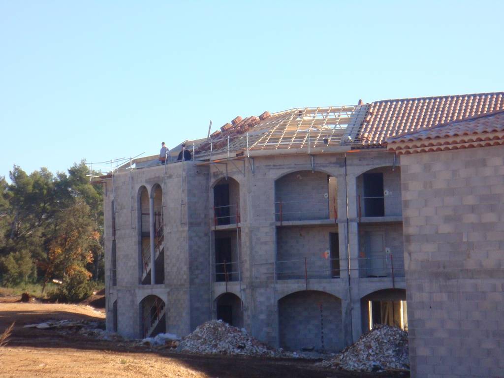 Réalisation d'une toiture traditionnelle