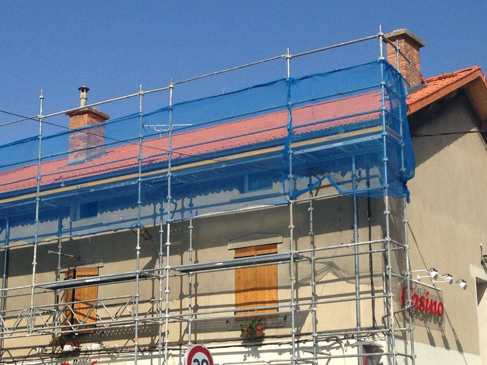 Professionnels de la réfection de toiture à Marseille Bouches du Rhône