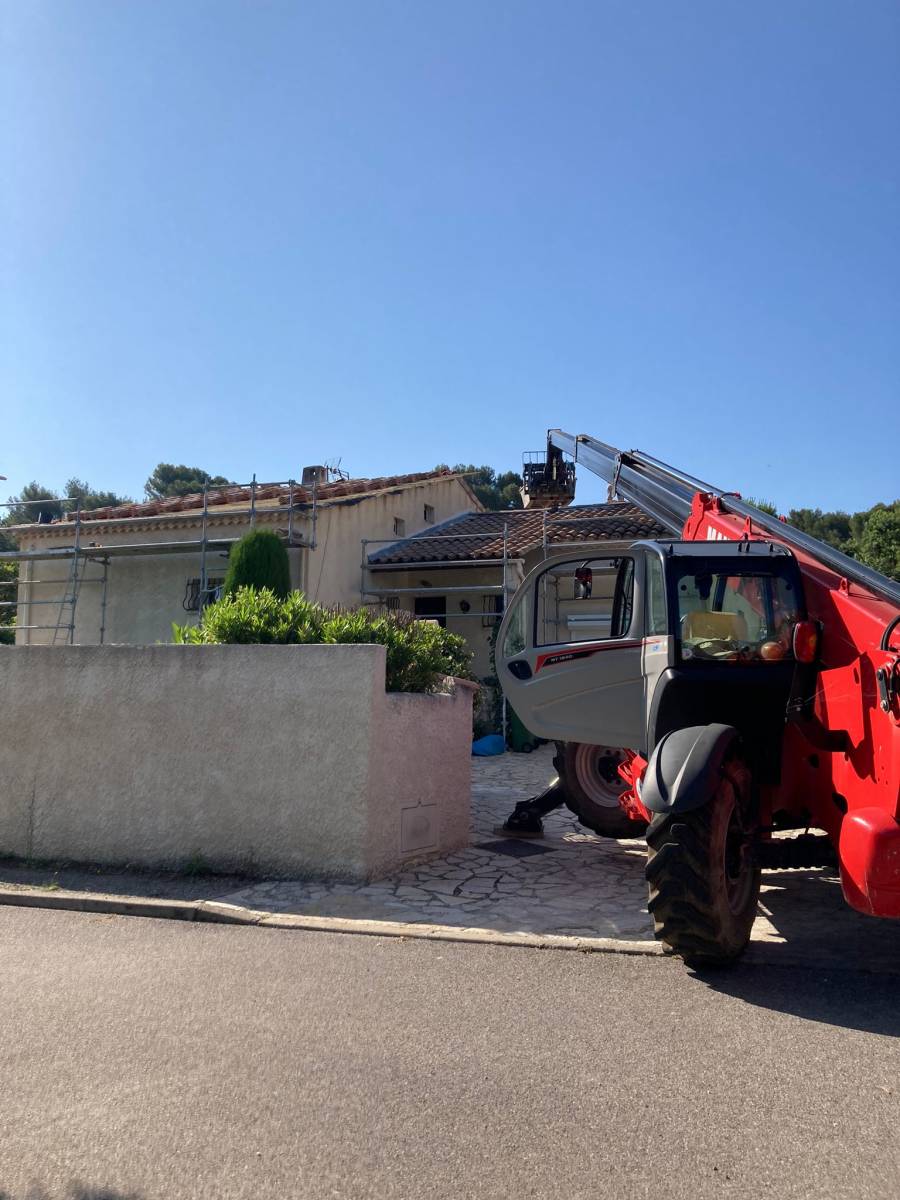 Réalisation de travaux d'étanchéité pour une maison ancienne à Aubagne 13400