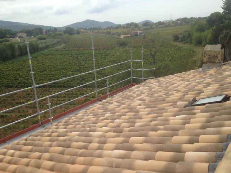 Réfectionner une toiture avec des tuiles mécaniques à Sausset-les-Pins 13