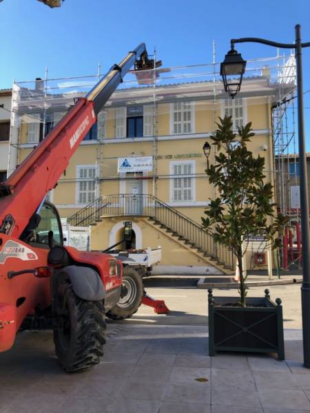 Respect des mesures sanitaires contre le Covi-19  dans toutes nos Intervention sur toitures pour réparation ou rénovation dans les Bouches-du-Rhône