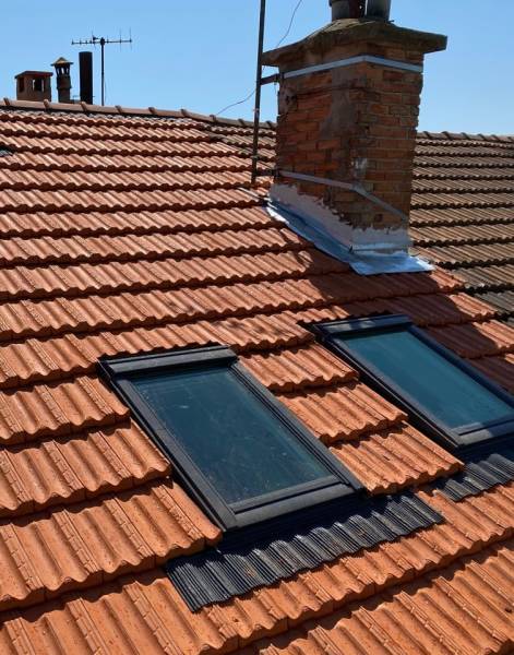 Changement de velux d'un immeuble La Ciotat, près de Ceyreste