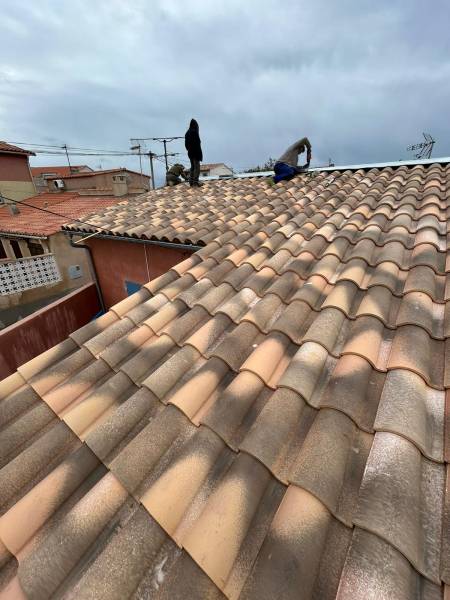 Altitude Bois entreprise spécialisée dans la réfection de toiture et couverture dans les Bouches du Rhône