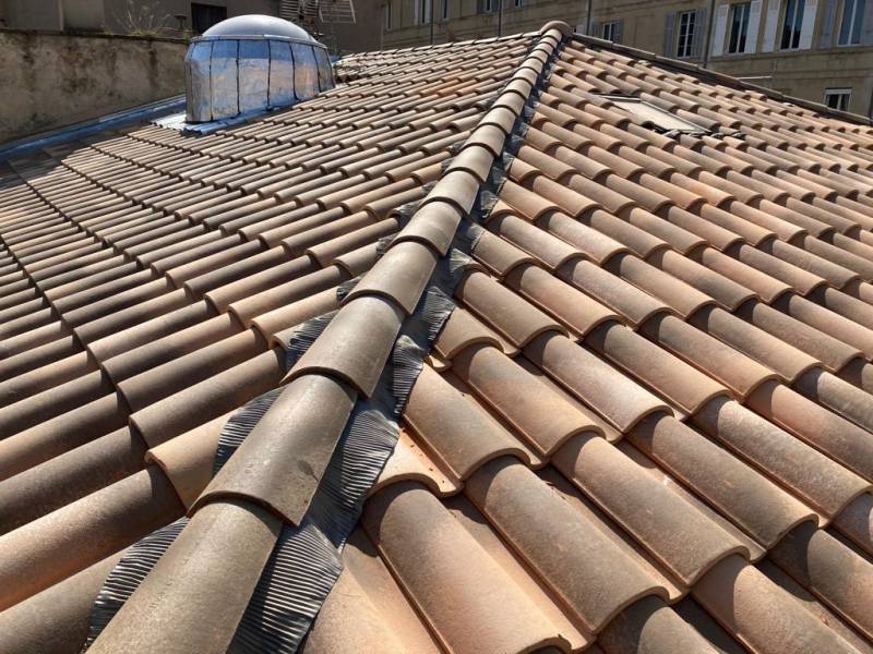 Refection de l'étanchéité d'une couverture de toiture à Marseille Prado